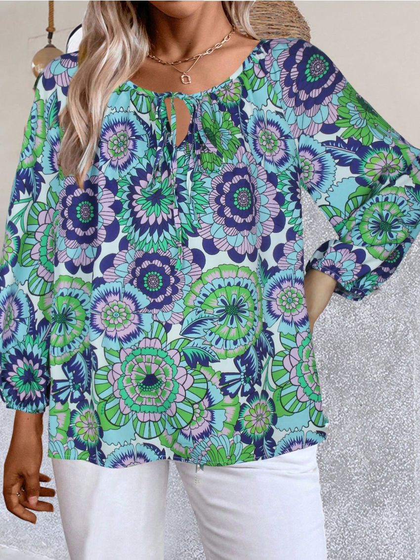 Plus Size Women's Floral Printed Tie Neck Blouse