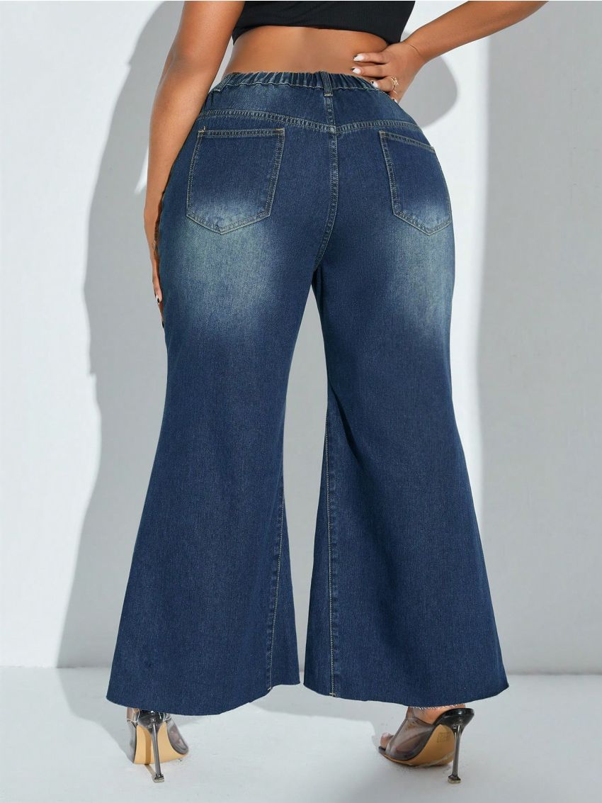 Plus Size High Waisted Flared Jeans With Stone Wash