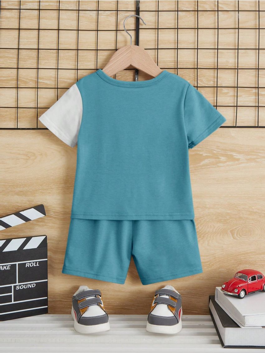 SHEIN Baby Boy Letter Graphic Two Tone Tee & Shorts