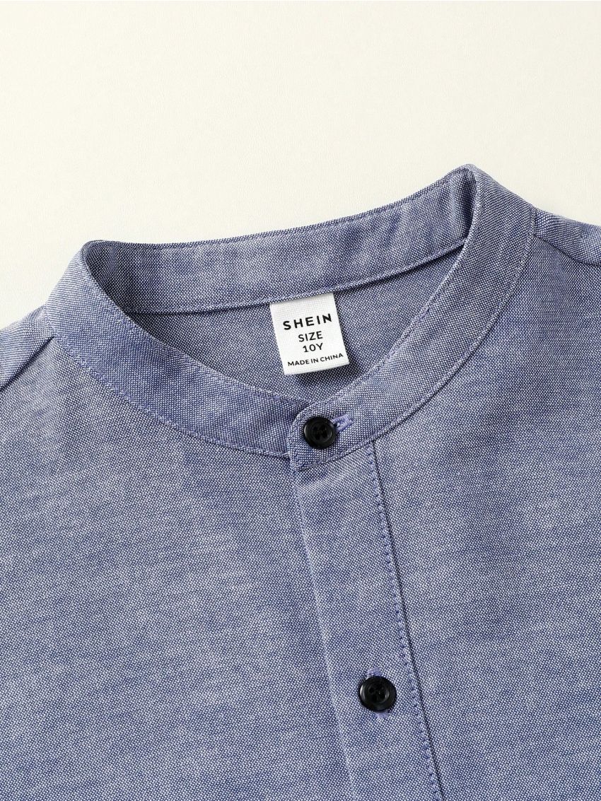 SHEIN Boys' Casual Mandarin Collar Half Button Short Sleeve Woven Loose Shirt