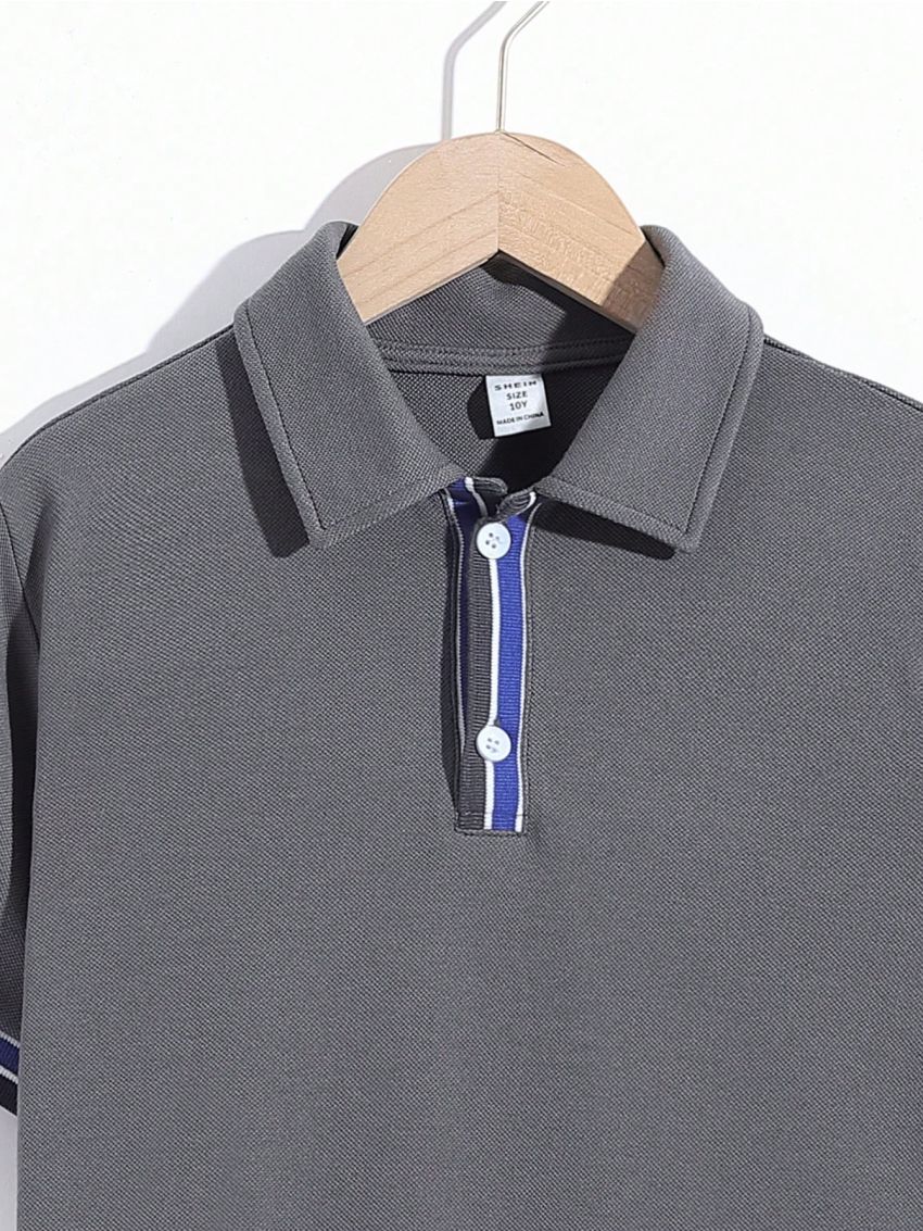 SHEIN Boys' Leisure Knitted Polo Shirt With Contrast Collar, Solid Color And Striped Pattern