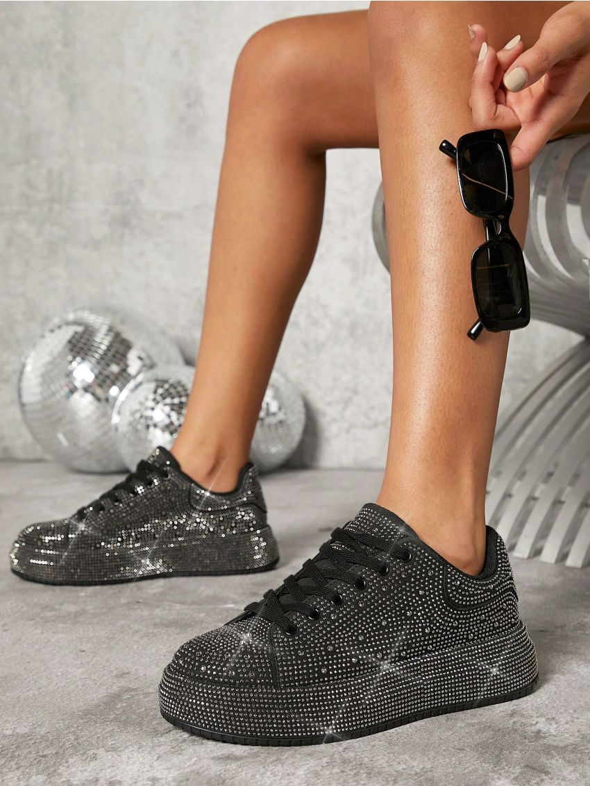 Rhinestone Decor Lace-up Front Skate Shoes