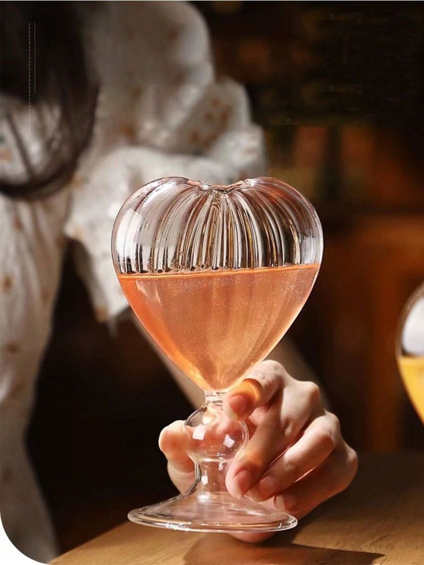 Heart-shaped Glass Cup With Straw For Women, Ins Style Suitable For Yogurt Drinks, Juice, Cocktails In Summer