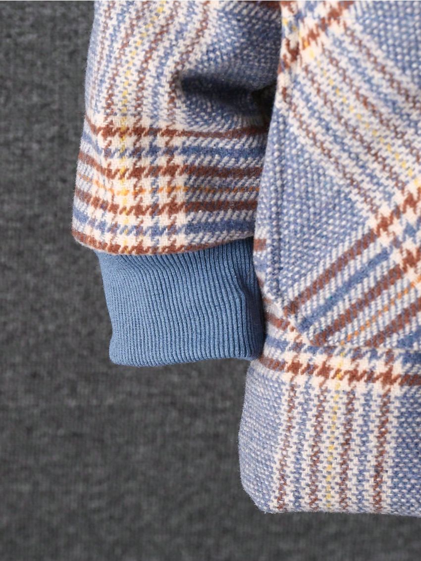 SHEIN Kids Academe Tween Boy 1pc Plaid Dual Pocket Contrast Teddy Hooded Overcoat