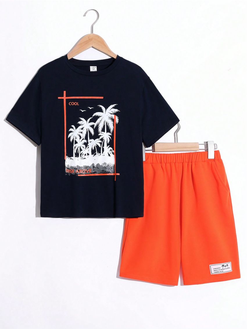 SHEIN Kids SUNSHNE Tween Boys' Casual Coconut Tree Print Round Neck Short Sleeve Loose Fit T-Shirt With Badge, Knitted Shorts Outfit Set For Vacation