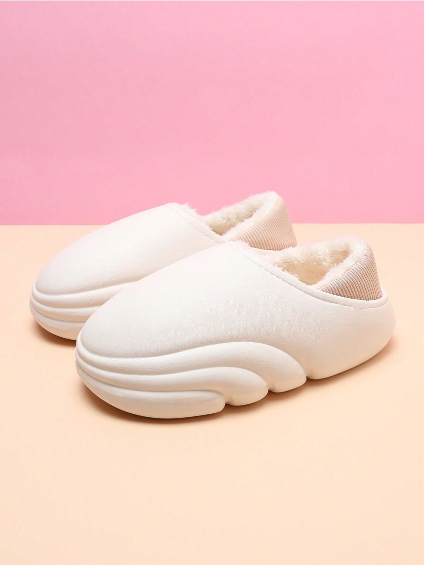 Women's Winter Home Slippers Soft & Fluffy Bedroom Non-slip Warm Beige Plush Slippers