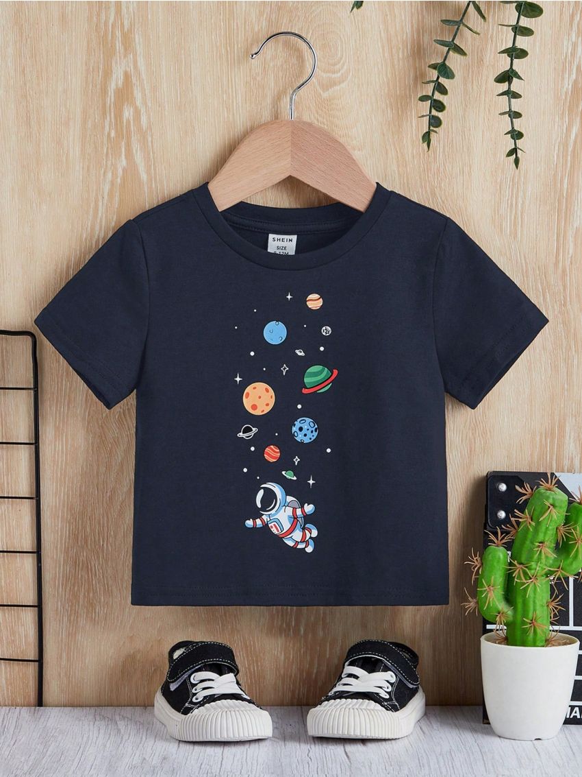SHEIN Baby Boys' Astronaut & Planet Pattern Short Sleeve T-Shirt