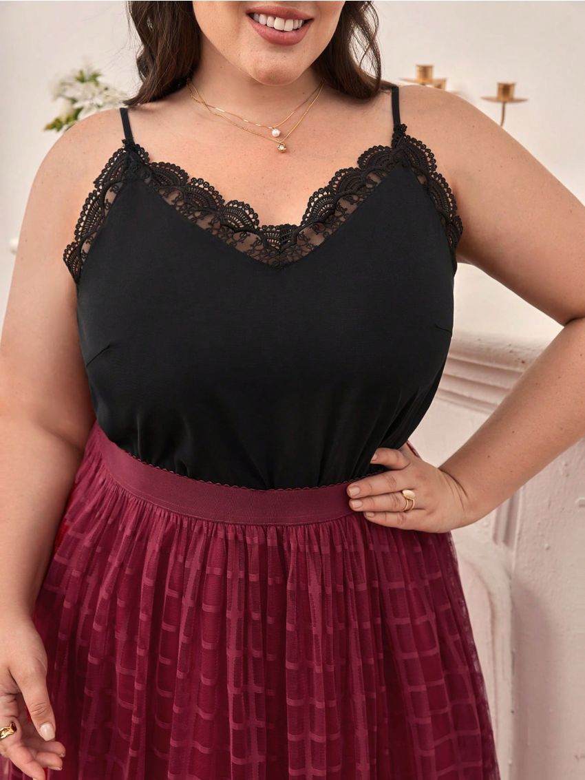 SHEIN Frenchy Plus Size Lace Patchwork Camisole Top