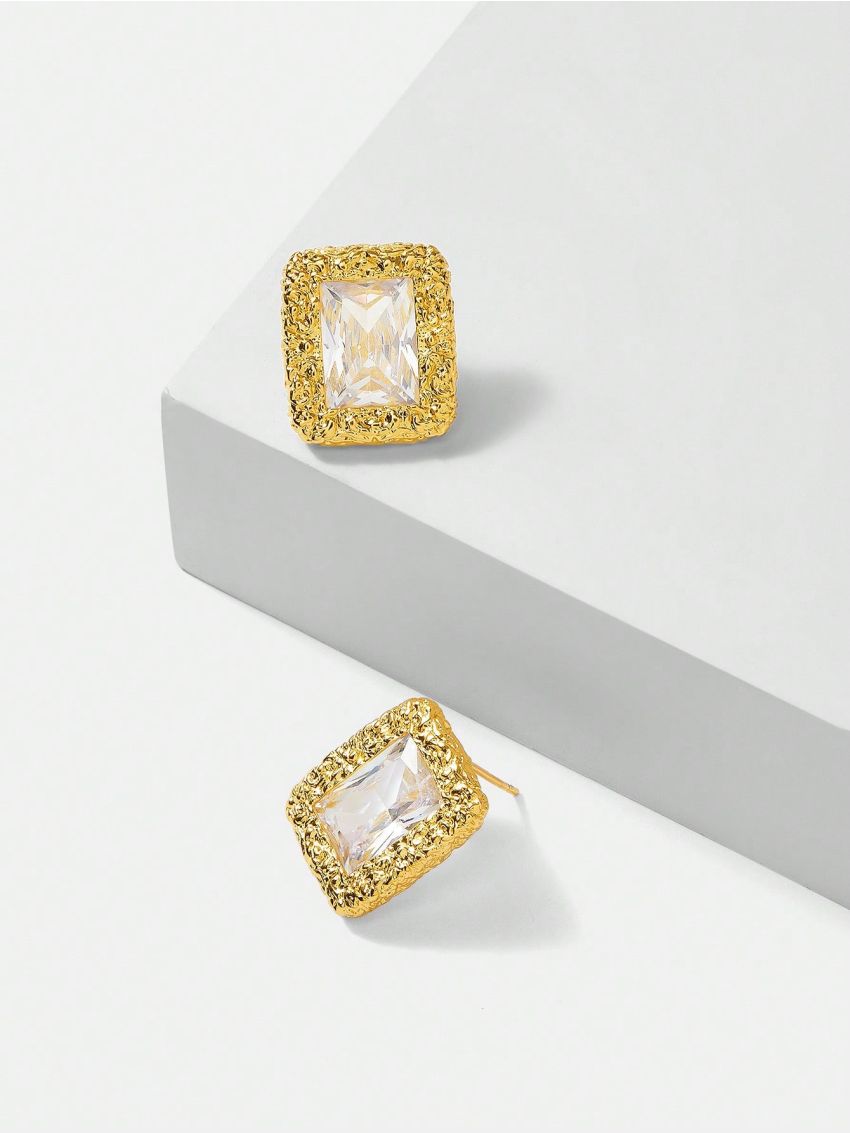 MOTF PREMIUM 18K GOLD PLATED GEOMETRIC RECTANGLE DESIGN & MINIMALIST STYLE STUD EARRINGS