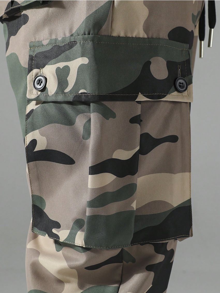 Extended Sizes Men's Plus Size Camouflage Cargo Pants