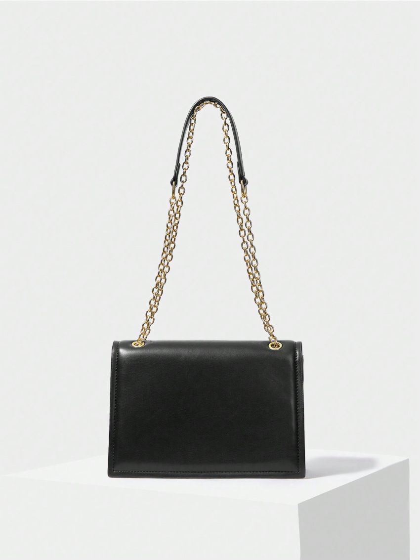 MOTF PREMIUM SQUARE BUCKLE CHAIN BAG