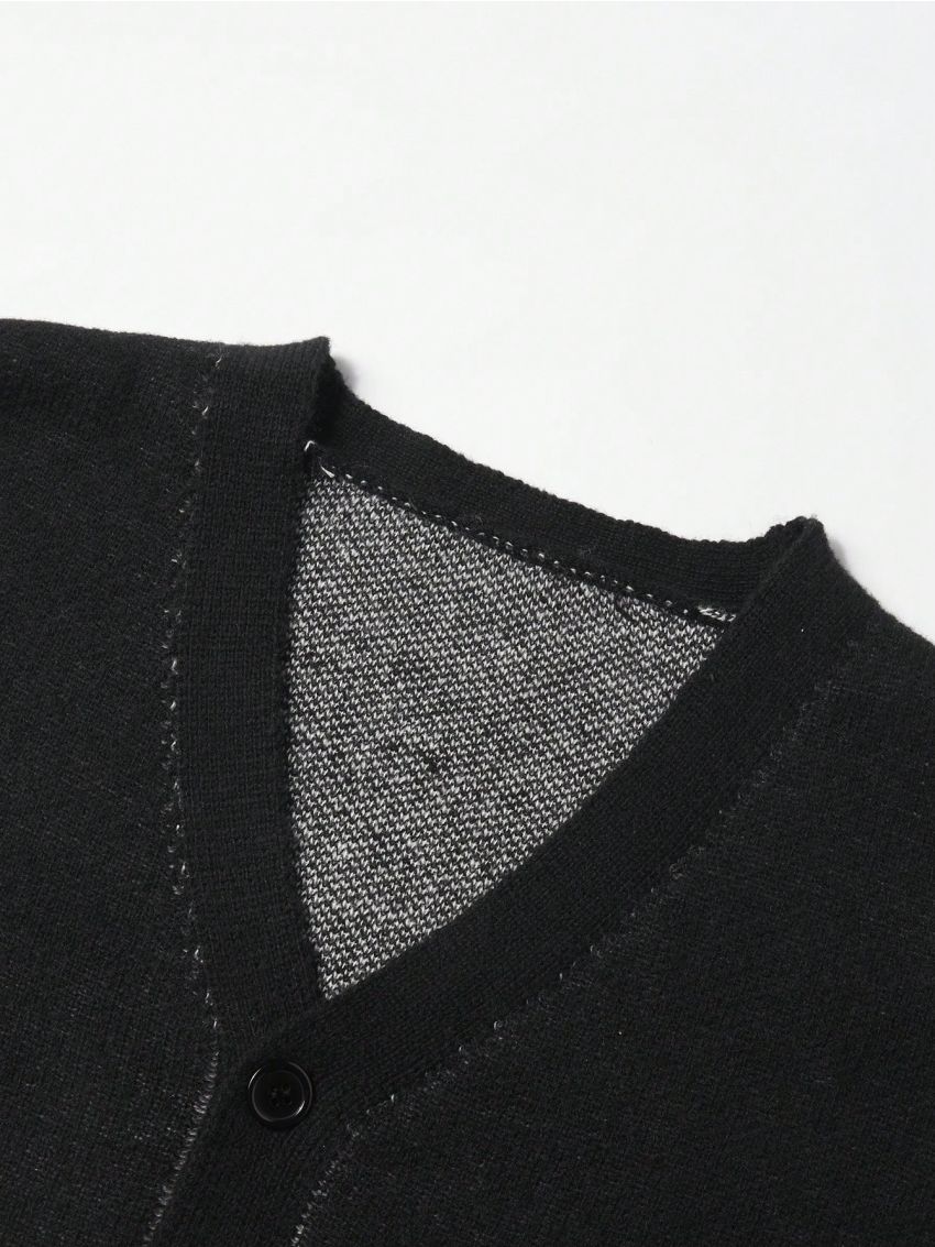 Manfinity Hypemode Men's V-neck Cardigan With Printed Pattern