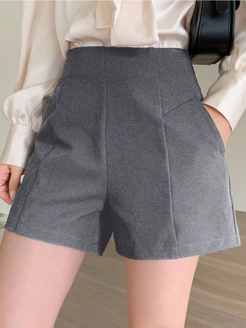 DAZY High-waisted Slant Pocket Shorts