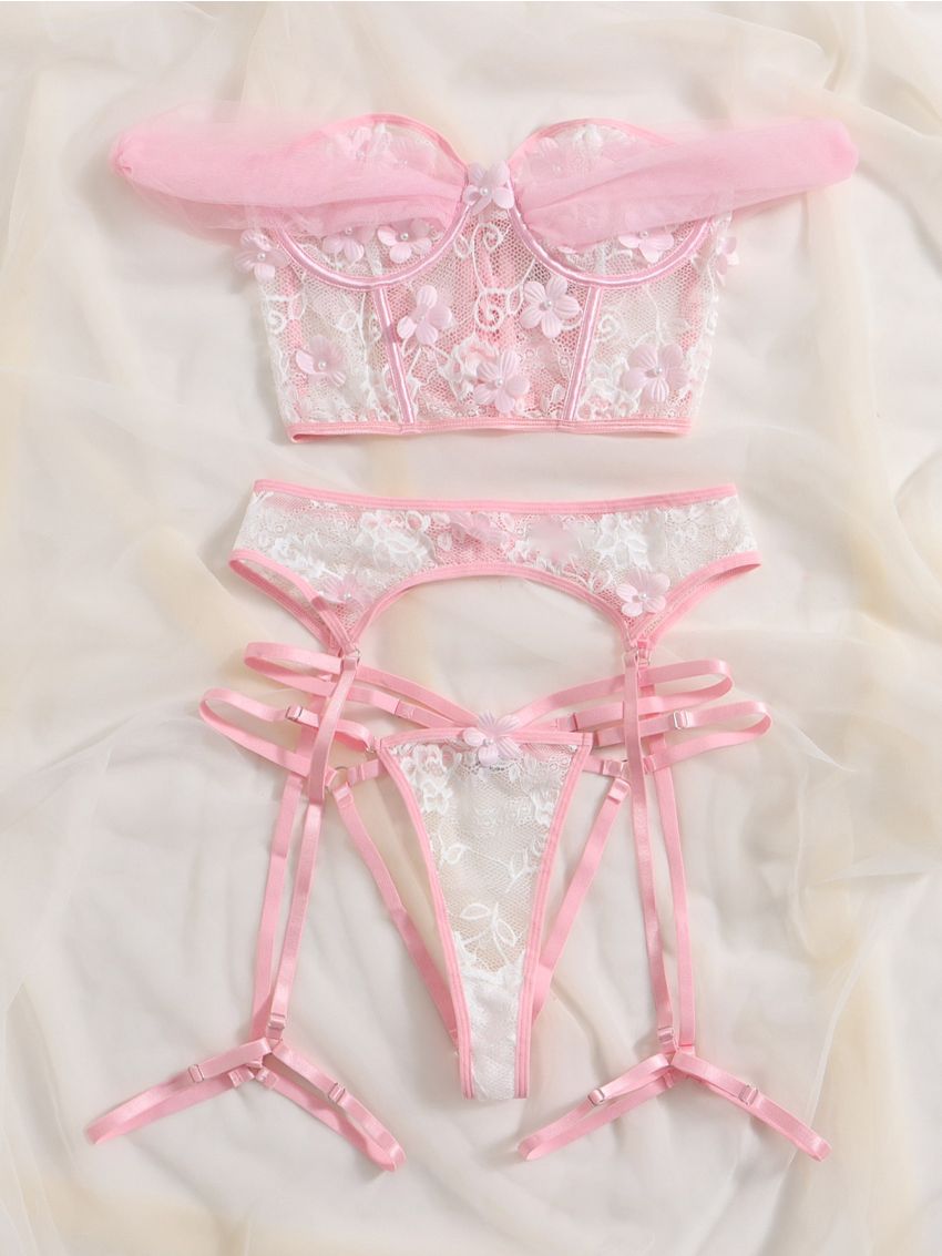 Appliques Underwire Garter Lingerie Set