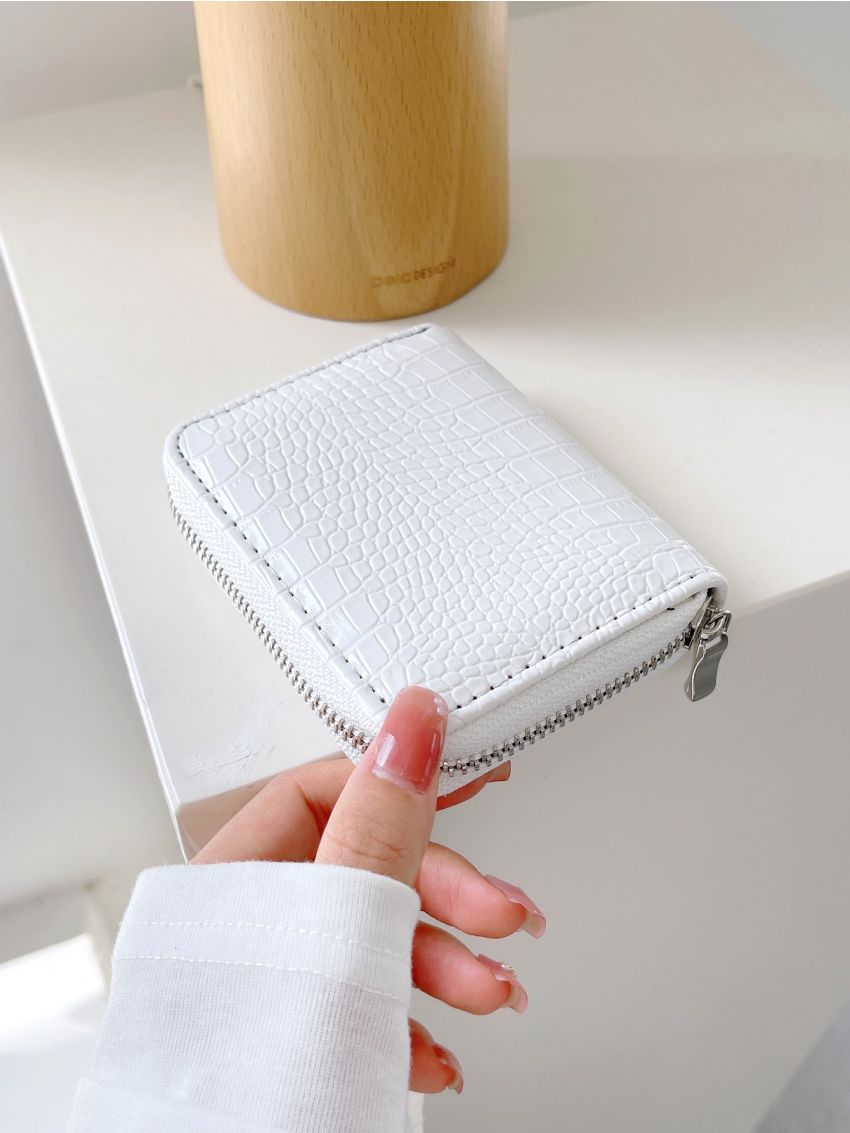 Crocodile Embossed Card Holder