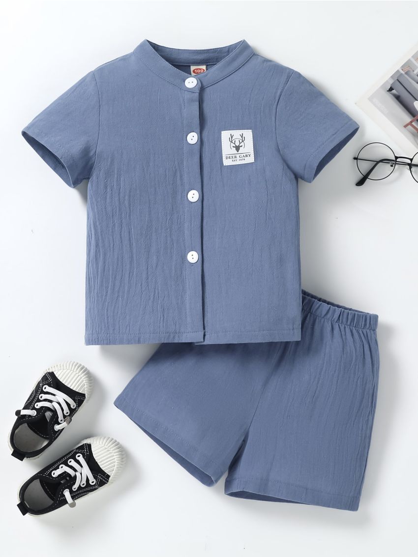SHEIN Toddler Boys Patch Detail Shirt & Shorts