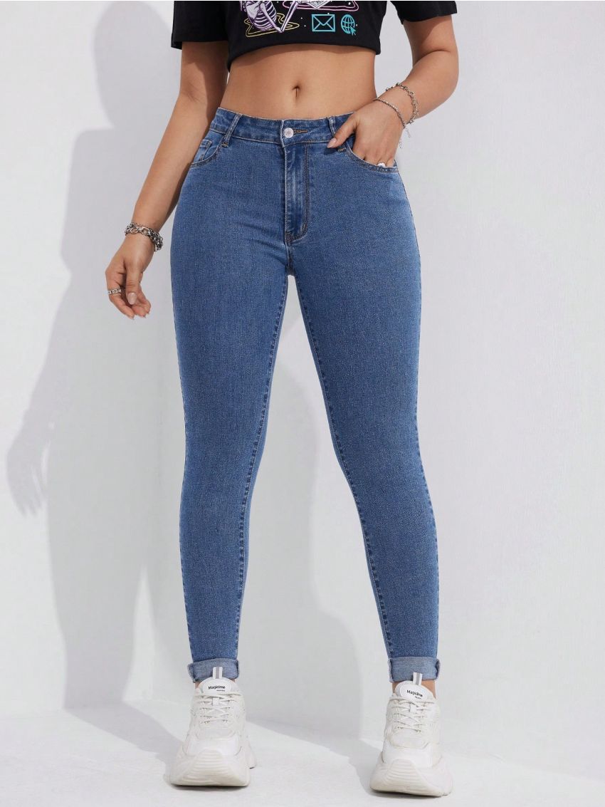 Solid Color Skinny Jeans With Slanted Pockets