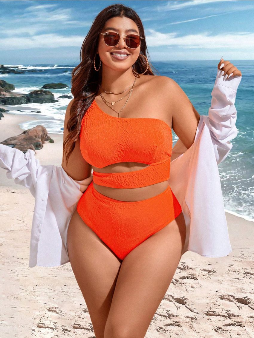 SHEIN Swim Basics Plus Size Monochrome Asymmetric Neckline Bikini Top And Swimsuit Set With Swim Shorts