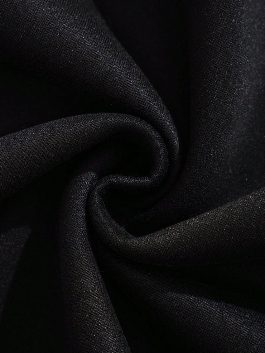 Men's Slogan Printed Kangaroo Pocket Hooded Sweatshirt With Thermal Lining And Zipper