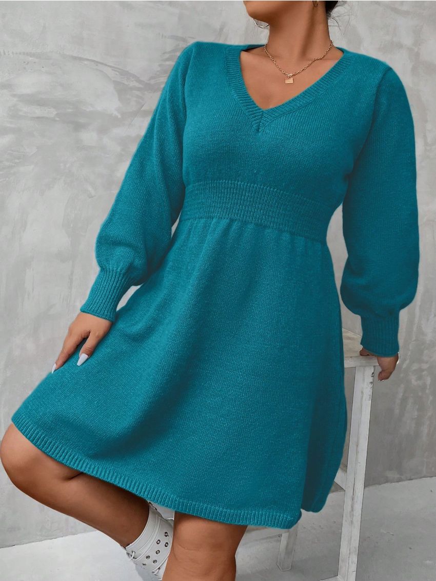 SHEIN Essnce Plus Solid V Neck Sweater Dress