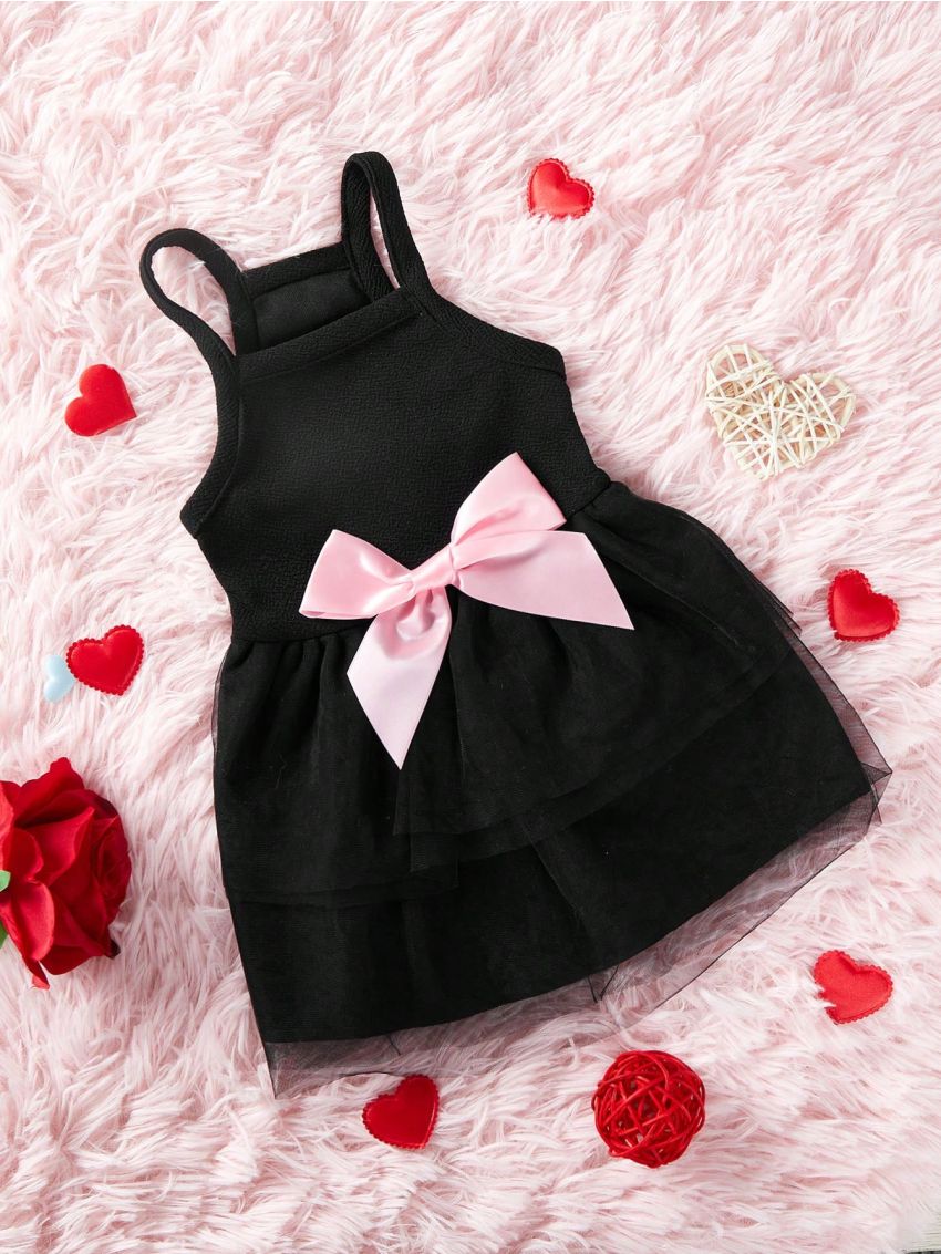 PETSIN Valentine's Day Black Mesh Petticoat With Pink Bowknot For Pets