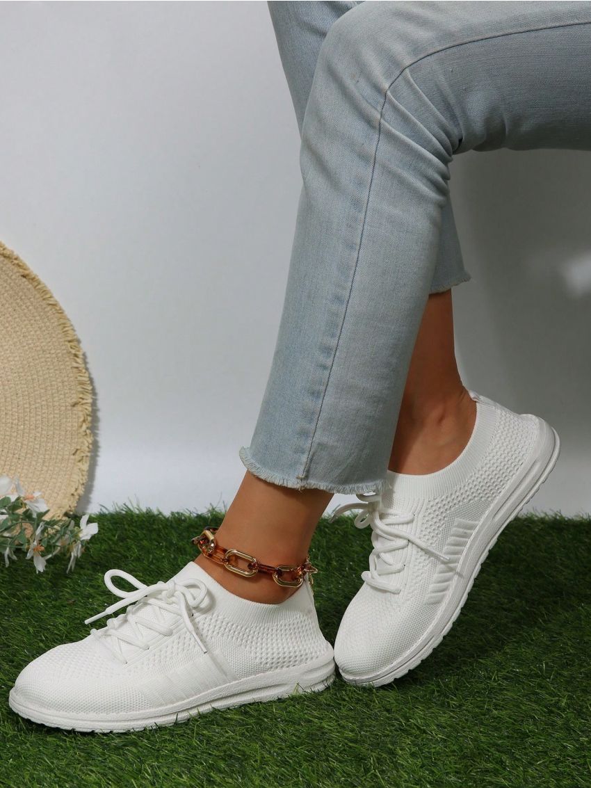 Women's Outdoor Breathable Lightweight Knitted Sneakers With Laces