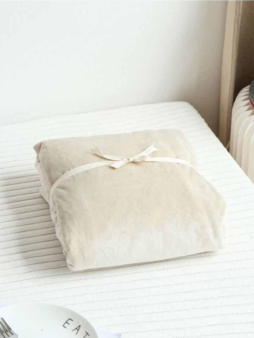 1pc Beige Crystal Velvet Fitted Sheet
