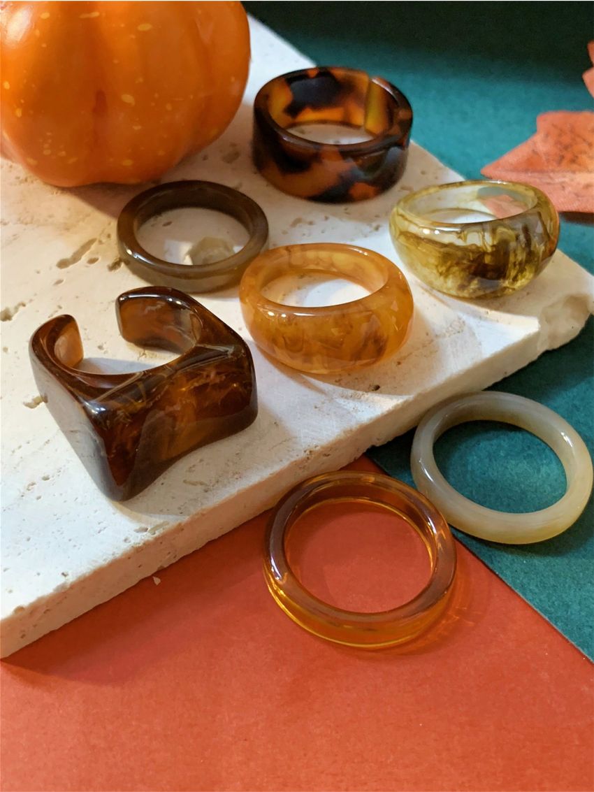 7-piece Set Of Thick Transparent Resin Rings With Personalized Matching Halo-dye Pattern And Irregular-shaped Rings (hand-made Halo-dye Process, Ring Patterns Are Different, And There Is Color Difference)