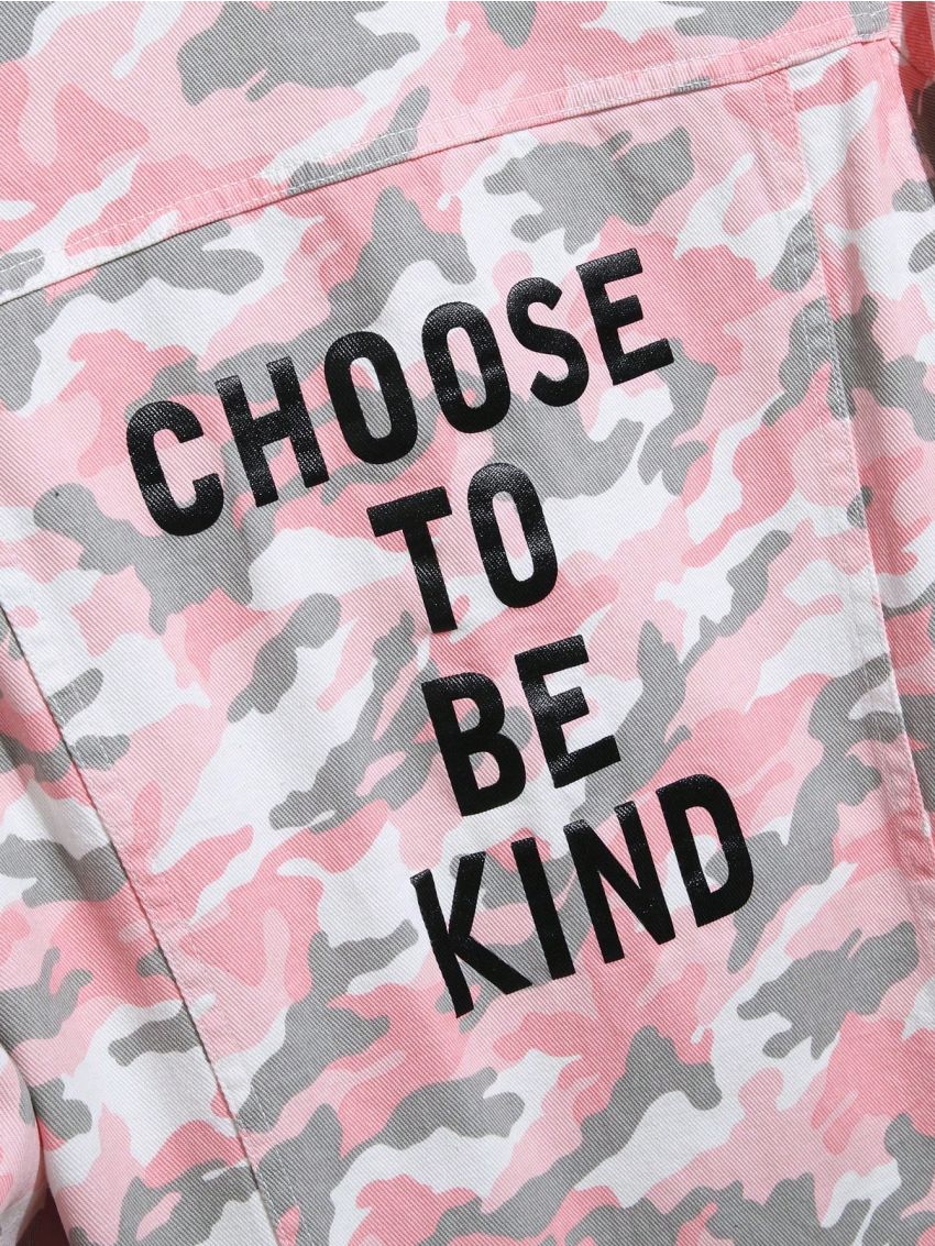 Manfinity EMRG Men's Camouflage Printed Frayed Denim Jacket