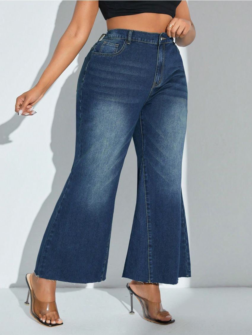 Plus Size High Waisted Flared Jeans With Stone Wash