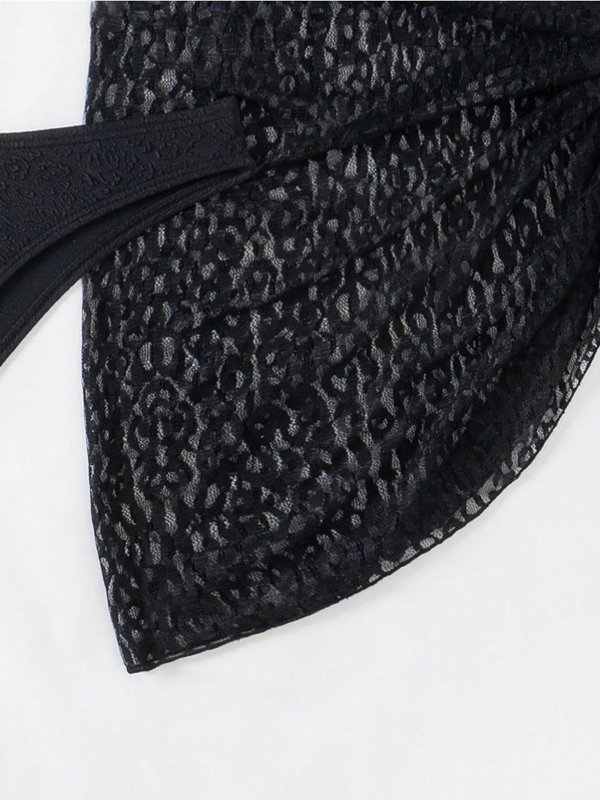 SHEIN Swim Mod Solid Color Halter Neck Bikini Swimsuit Set