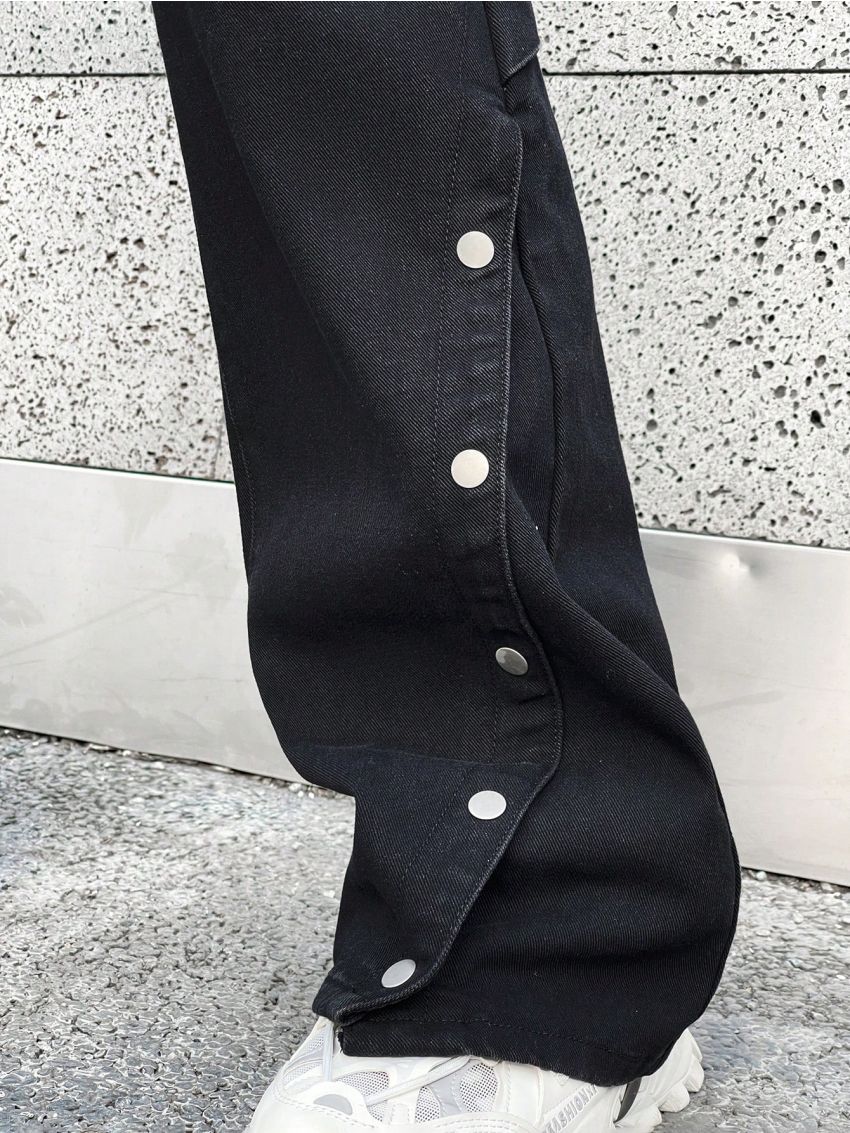 Manfinity EMRG Loose Men's Button Detail Jeans