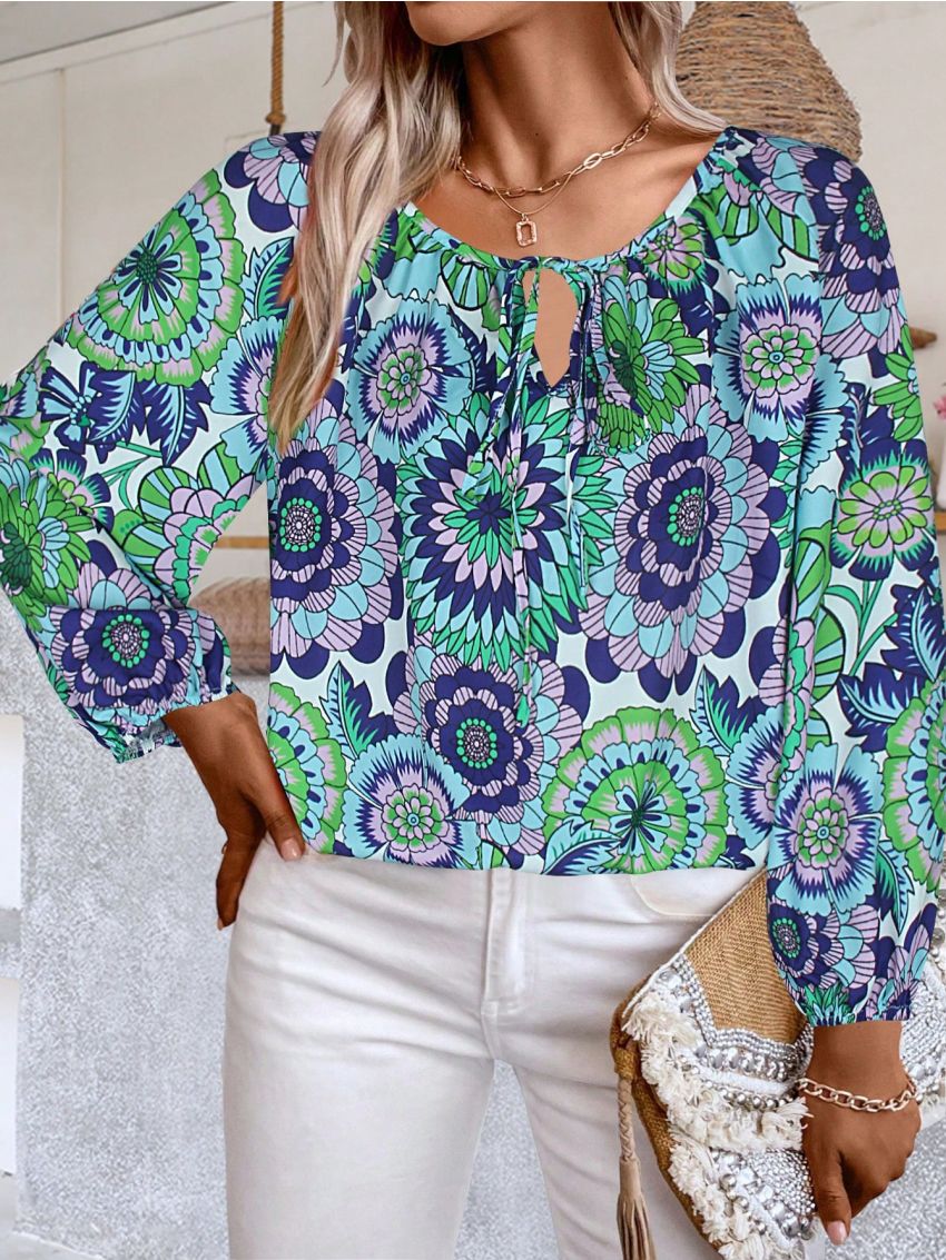 Plus Size Women's Floral Printed Tie Neck Blouse