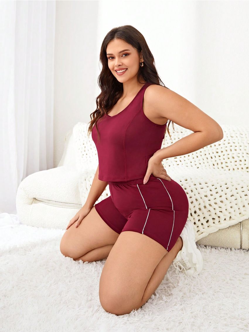 Yoga Future Plus Size Women'S Tank Top And Shorts Exercise Set