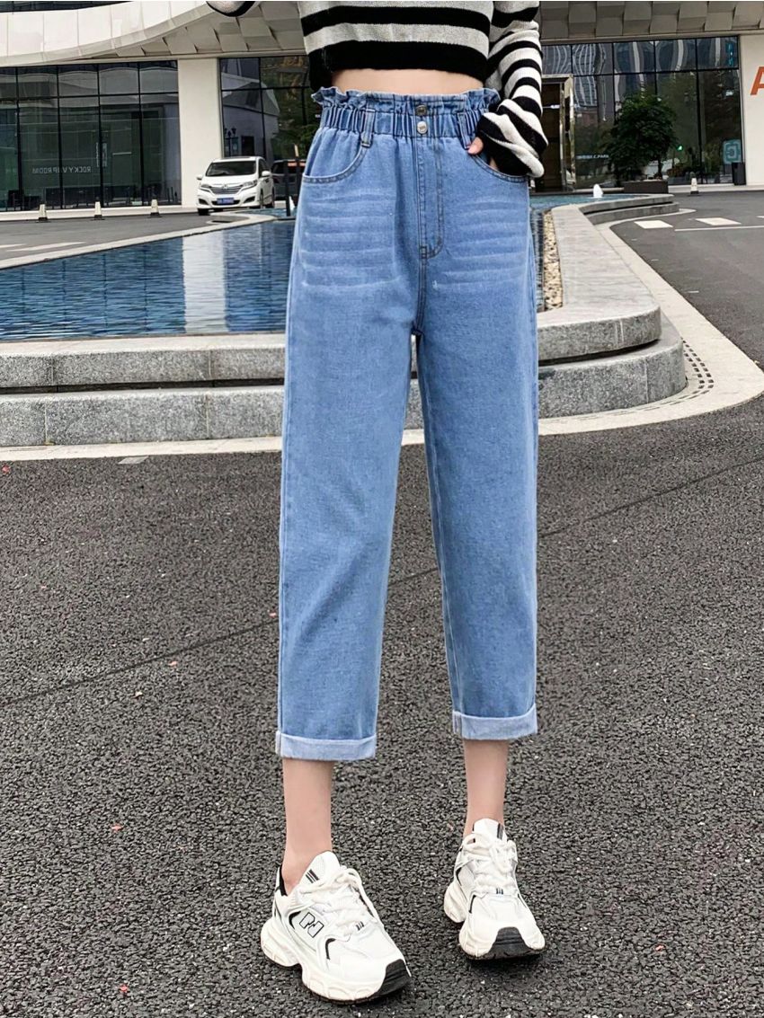 Teenage Girl's Vintage Pleated High Waist Academy Style Comfortable Light Blue Cone-Shaped Seven-Point Jeans