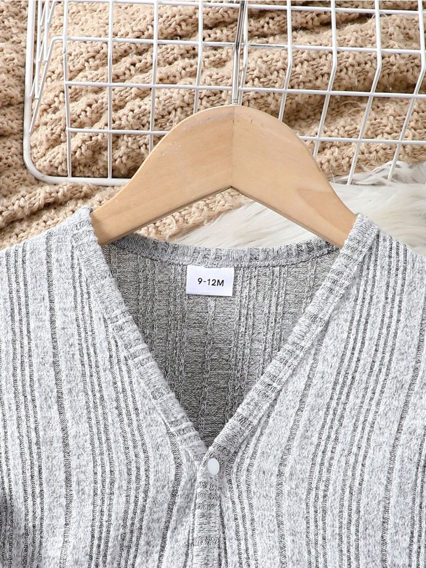 Baby Girls' Button-Up Coat And Romper Jumpsuit Set With Shoulder Straps