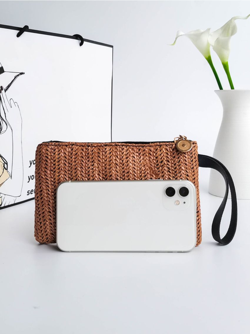 Mini Minimalist Straw Bag With Wristlet