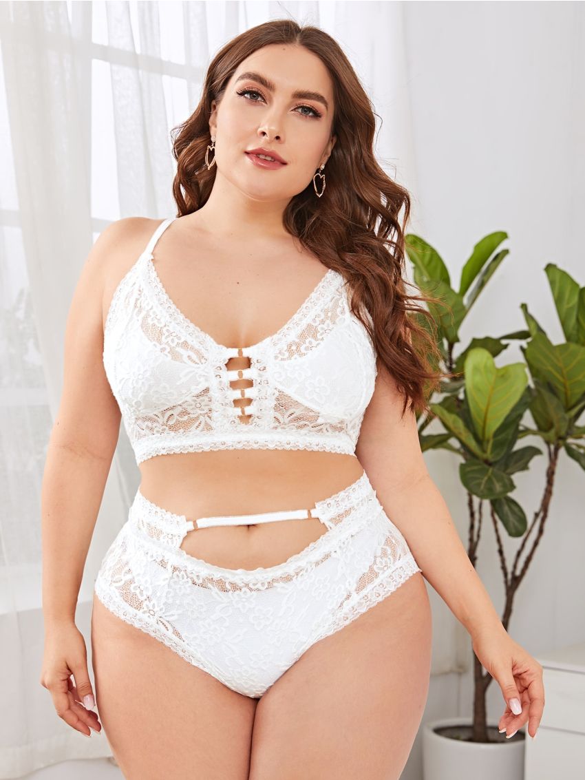Plus Floral Lace Cutout Lingerie Set