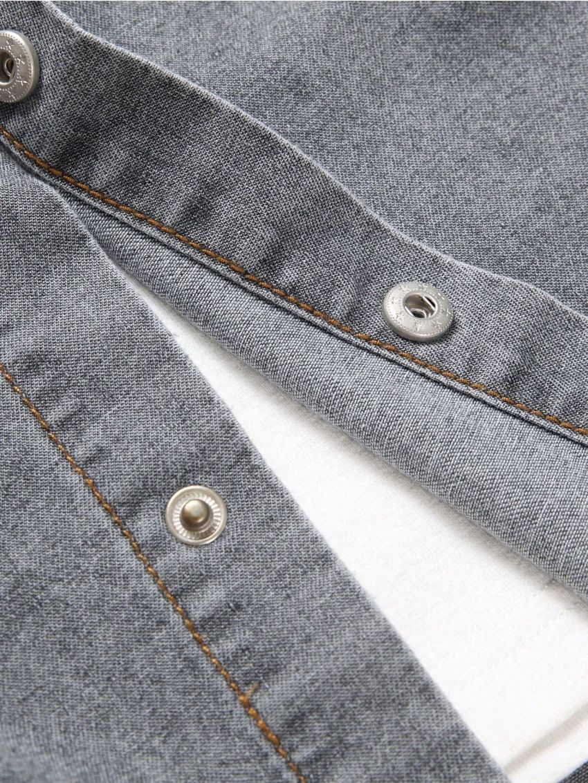 Men Plus Flap Pocket Denim Shirt Without Tee