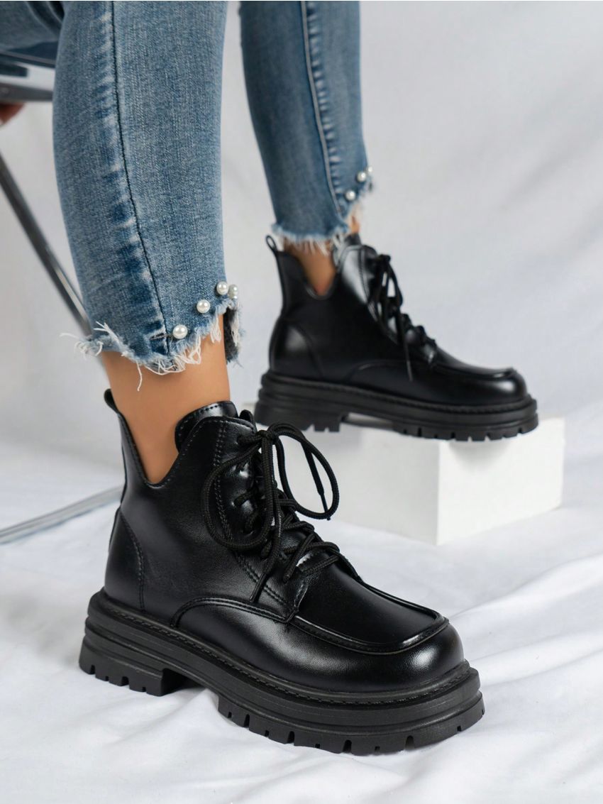 Lace-up Thick Heel & Platform Casual Short Boots Women's Fashionable Moto Boots