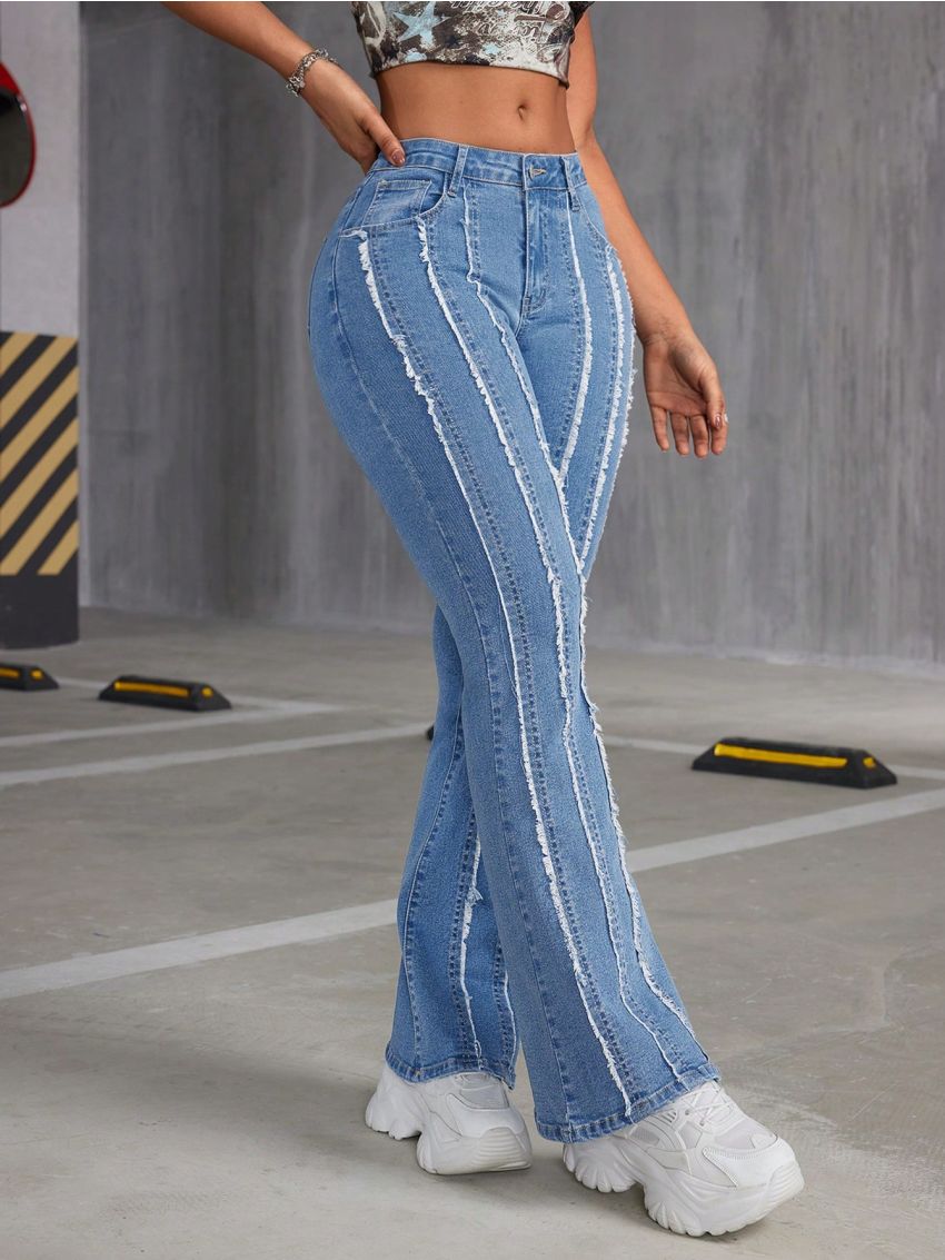 SHEIN ICON Bell Bottom Jeans With Frayed Hem