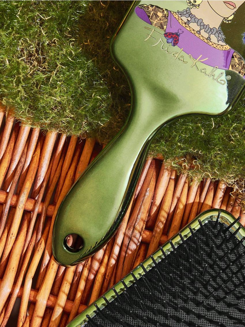 Frida Kahlo X SHEIN Figure Graphic Cushion Hair Brush