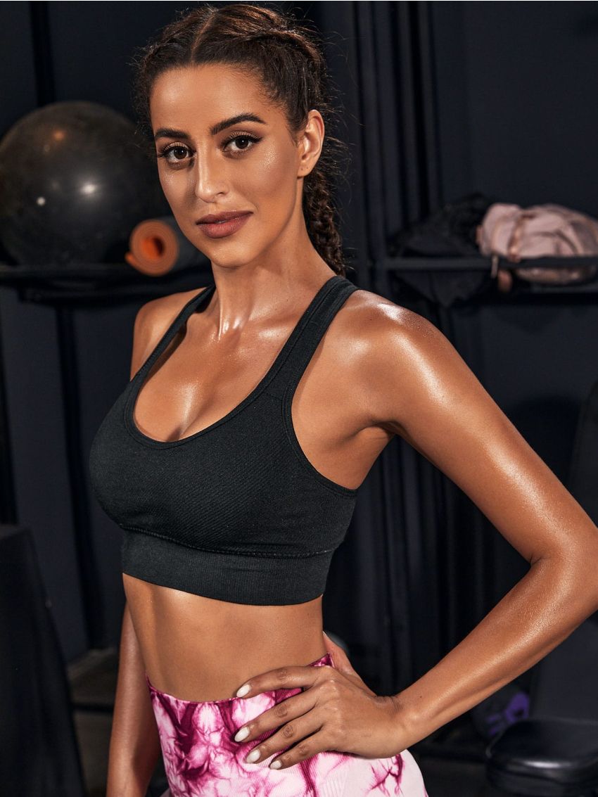 Yoga Basic Crisscross Back Sports Bra