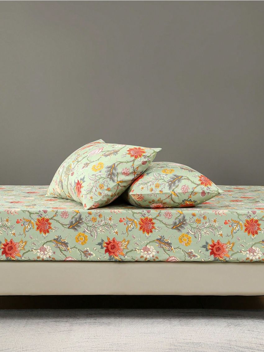 3pcs Fitted Sheet Set, 90g Polyester Flannelette, Plant And Floral Element Patterns, 1 Fitted Sheet And 2 Pillowcases