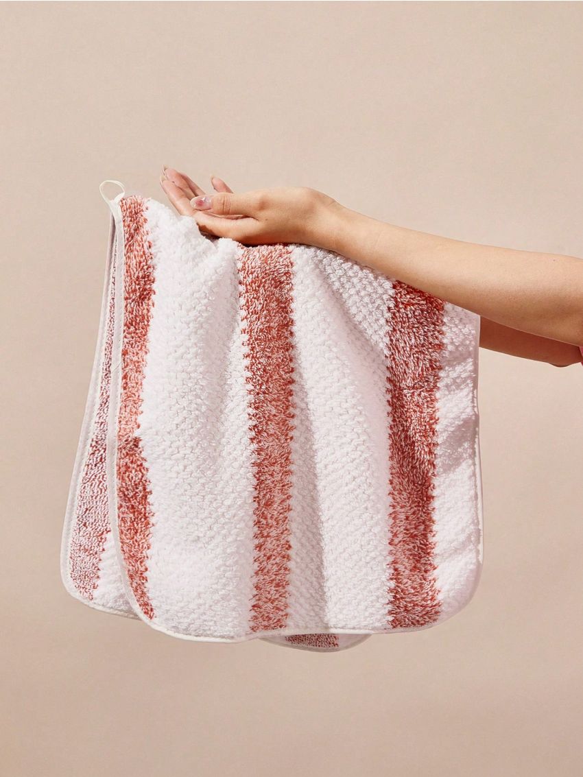 SHEIN Basic living 1 pc striped pineapple check coral fleece Bath Towel