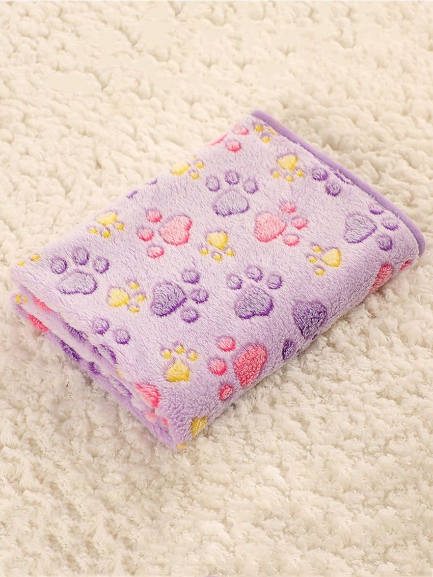1pc Random Color Pet Blanket, Thick Flannel With Paw Prints, All Seasons Cat And Dog Blanket