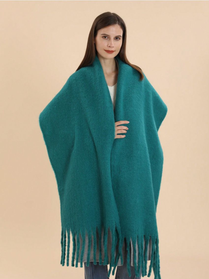1pc Solid Color Circle Yarn Fringe Scarf Shawl With Thick Tassel As Outdoor Blanket For Napping In Windproof And Warm Style, Suitable For Daily Use