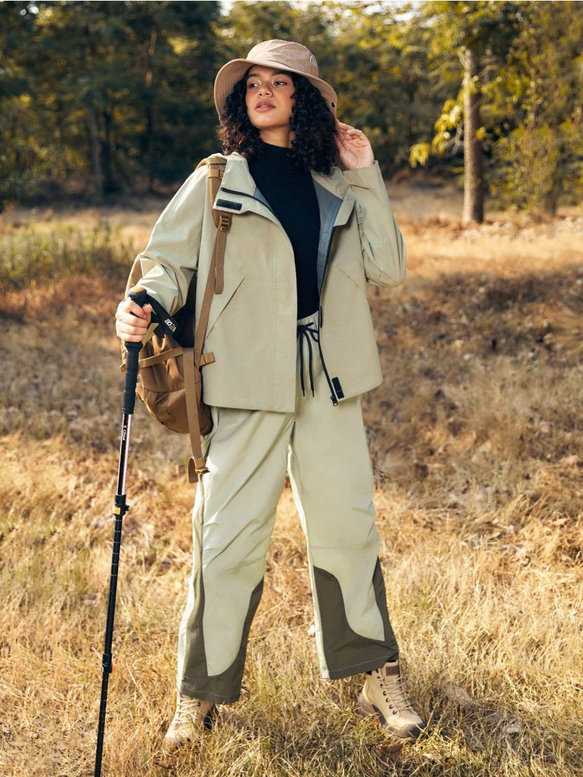 In My Nature Women's Outdoor Pants With Drawstring Waist & Letter Print