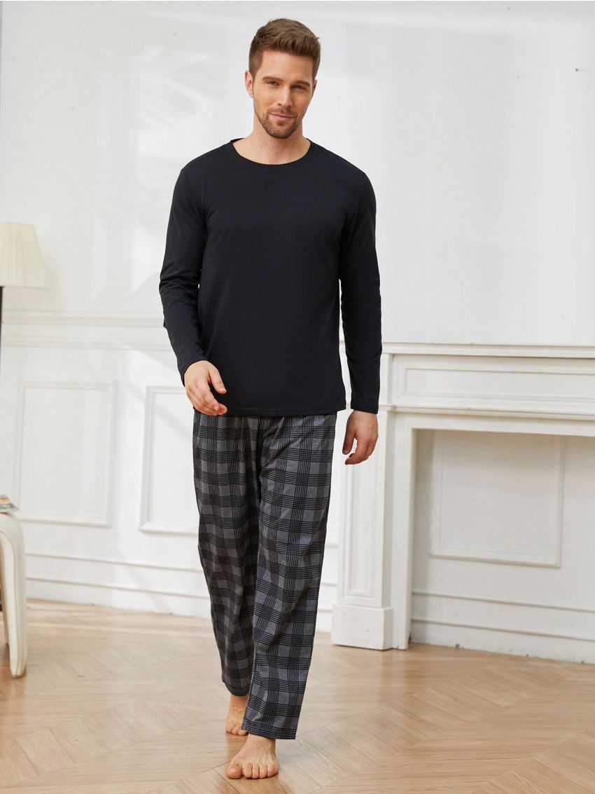 Men Solid Tee & Plaid Print Pants PJ Set
