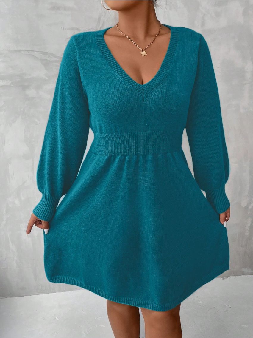 SHEIN Essnce Plus Solid V Neck Sweater Dress